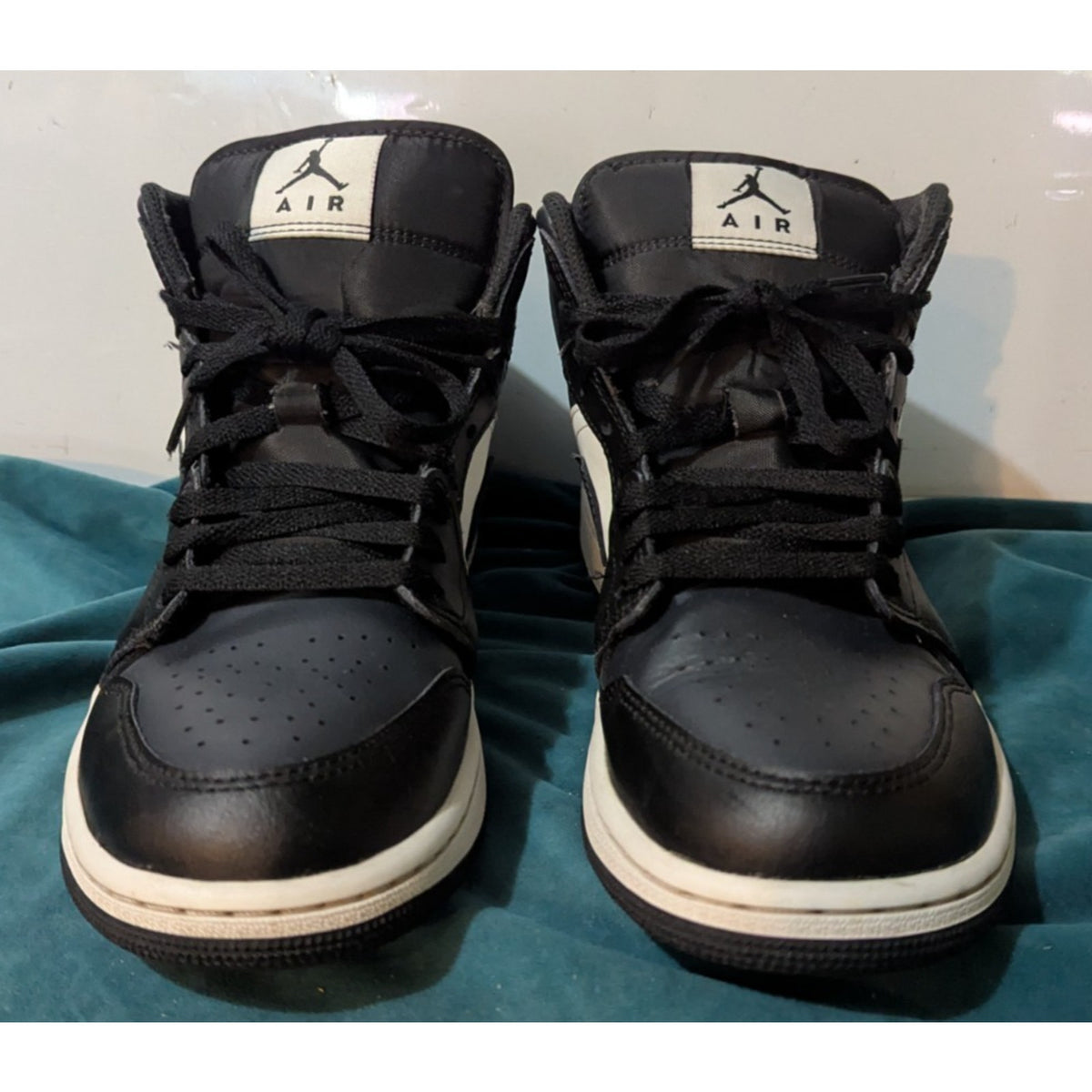 Air Jordan 1 Mid Size 9 Us Black/Off Noir-Summit White DQ8426-010