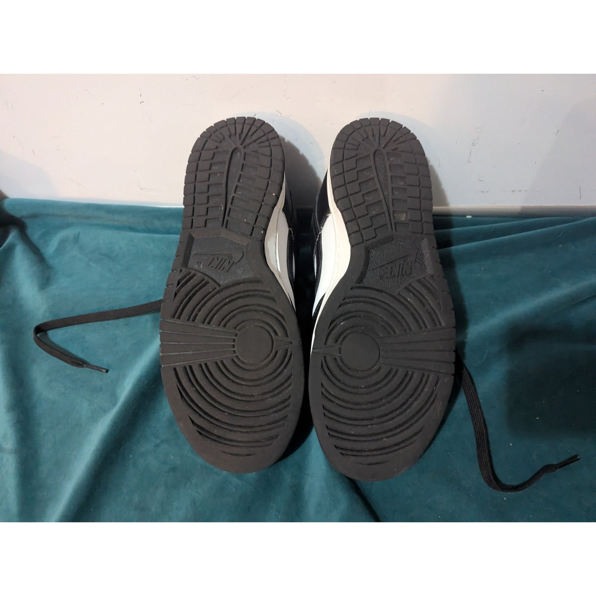 Nike Dunk Low Black White Panda 2022 dd1391-100 Size 9.5