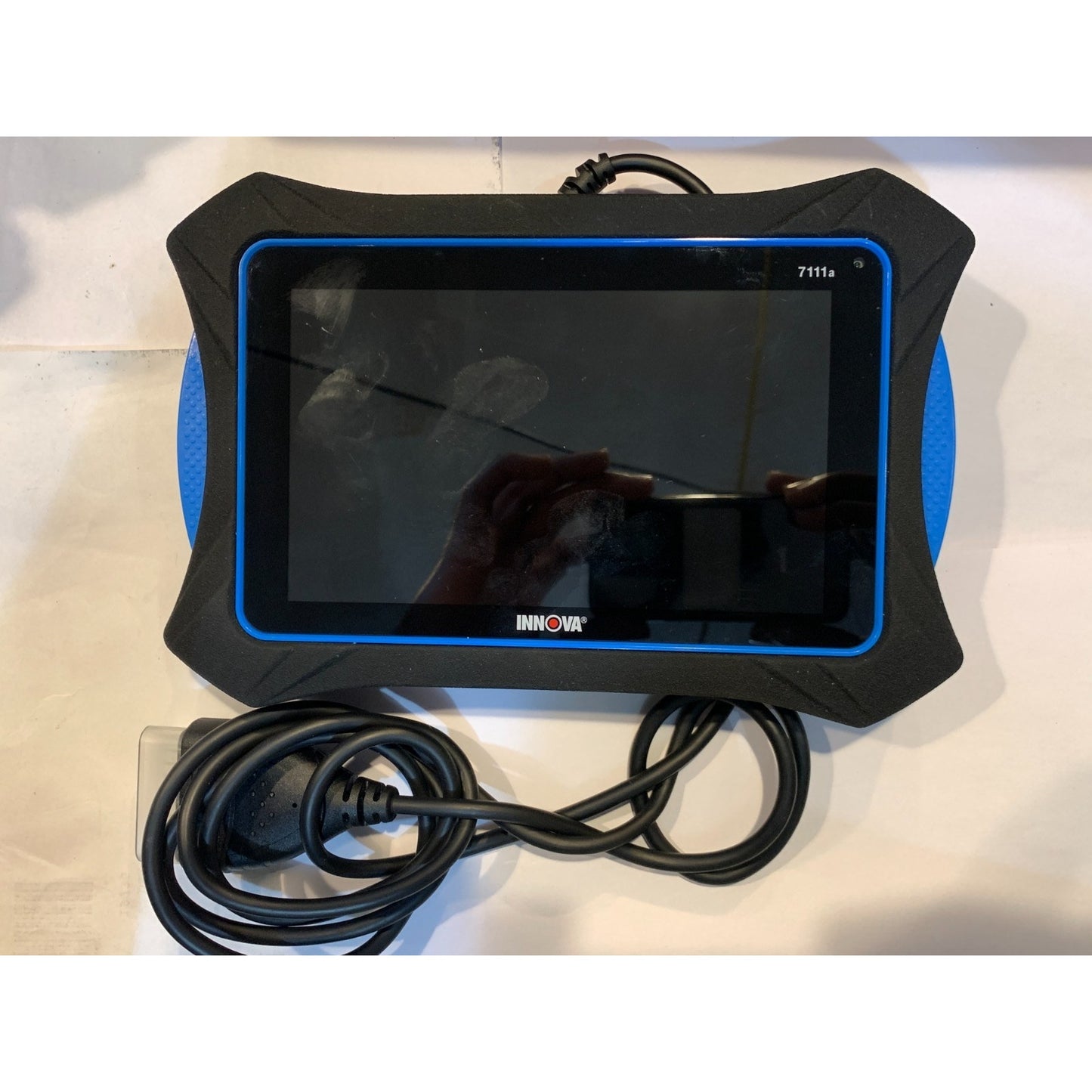 Innova 7111a OBD2 Diagnostic Tablet no case