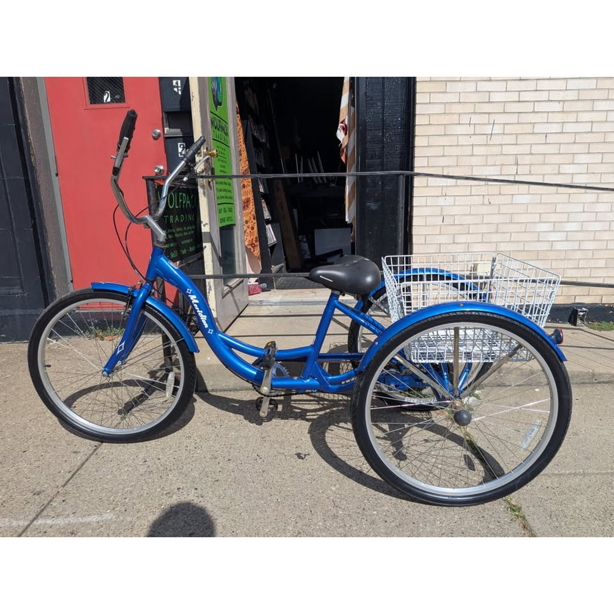 Schwinn Meridian Adult Tricycle Bike / 26" Wheels / S4001KM