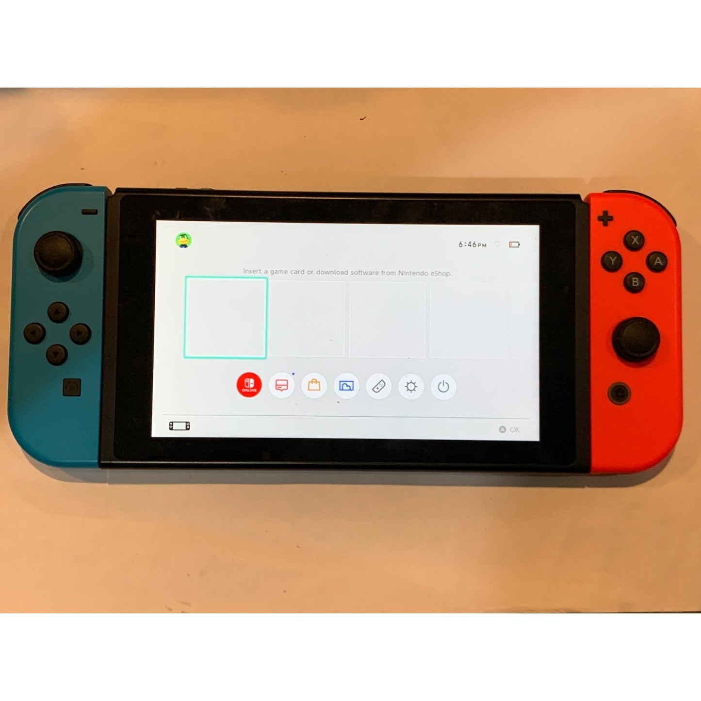Nintendo Switch 32GB Console + Red/Blue Joycon