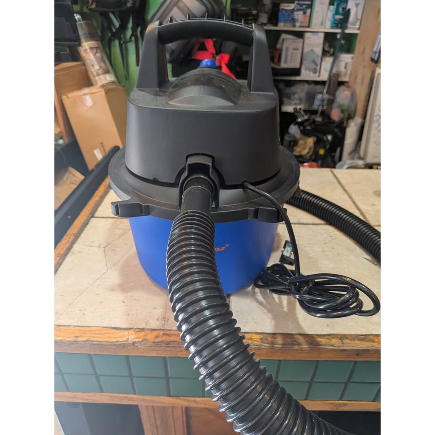 Koblenz WD-9 L212 Wet Dry Vacuum Cleaner