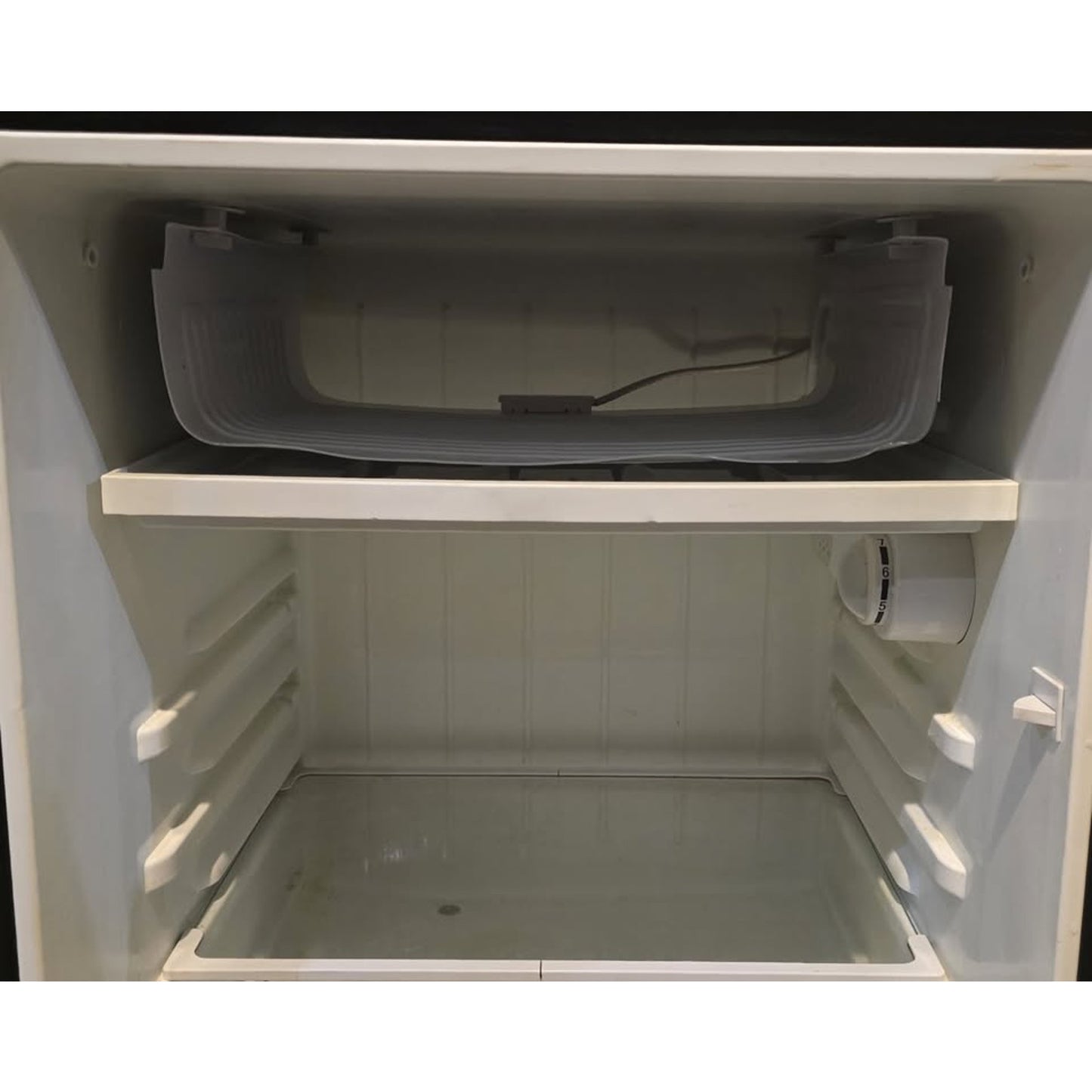 Whirlpool 4.3 cu ft Mini Refrigerator Stainless Steel / WH43S1E /