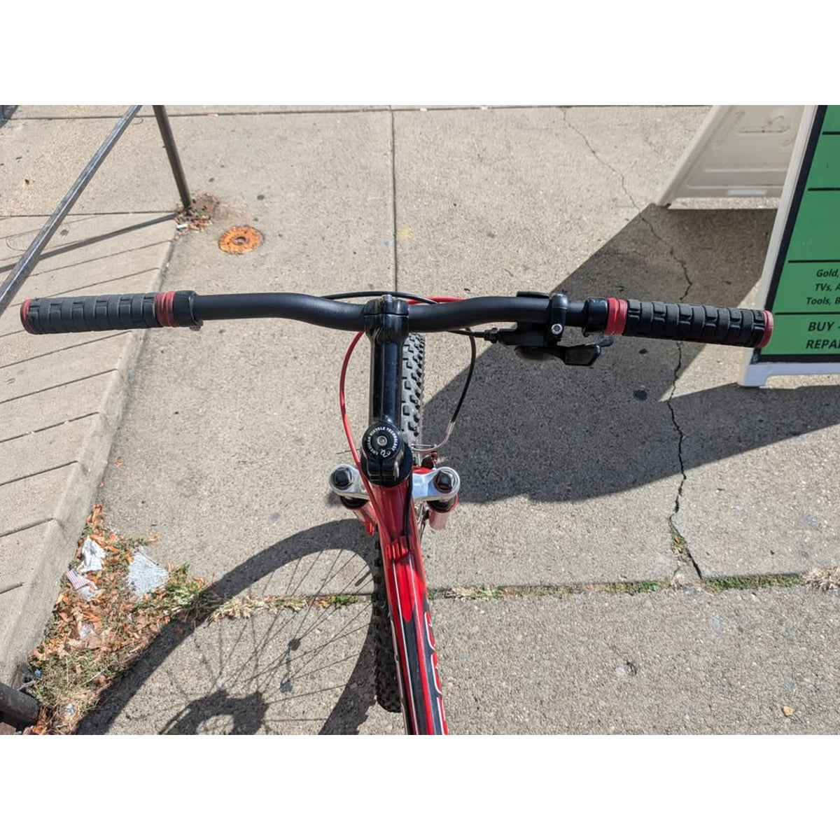 Trek 6500 Bike / 18" Frame / 26" Wheels / 27 Speed