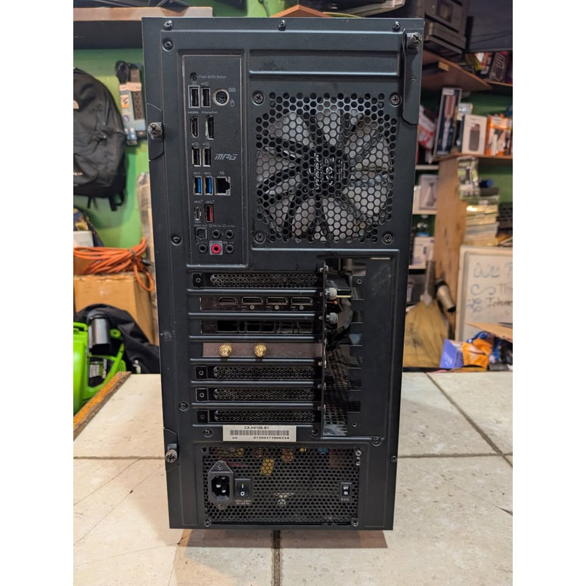 NZXT Tower Gaming Desktop / AMD Ryzen 5 5600X / RX5500XT 8GB / 1TB SSD / 8Ram (1x4) /