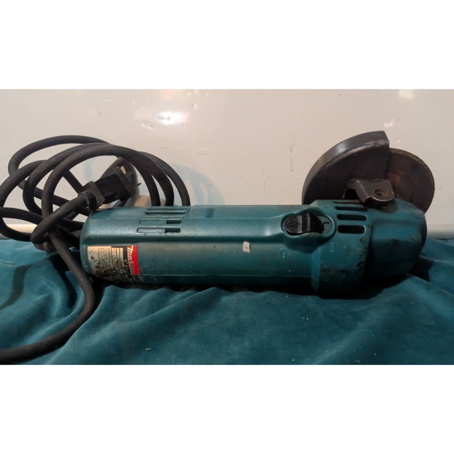 Makita GA4030 Corded 4" Angle Grinder