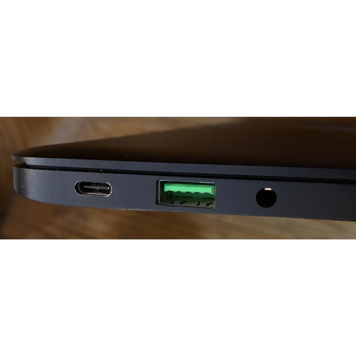 Razer Blade Stealth RZ09-0196 Gaming Laptop i7-7500U 2.70GHz 16GB 512GB