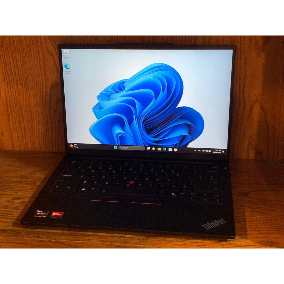 LENOVO ThinkPad E14 Gen 6 14" 512gb SSD 16GB Ram Ryzen 7 7735U AMD Radeon