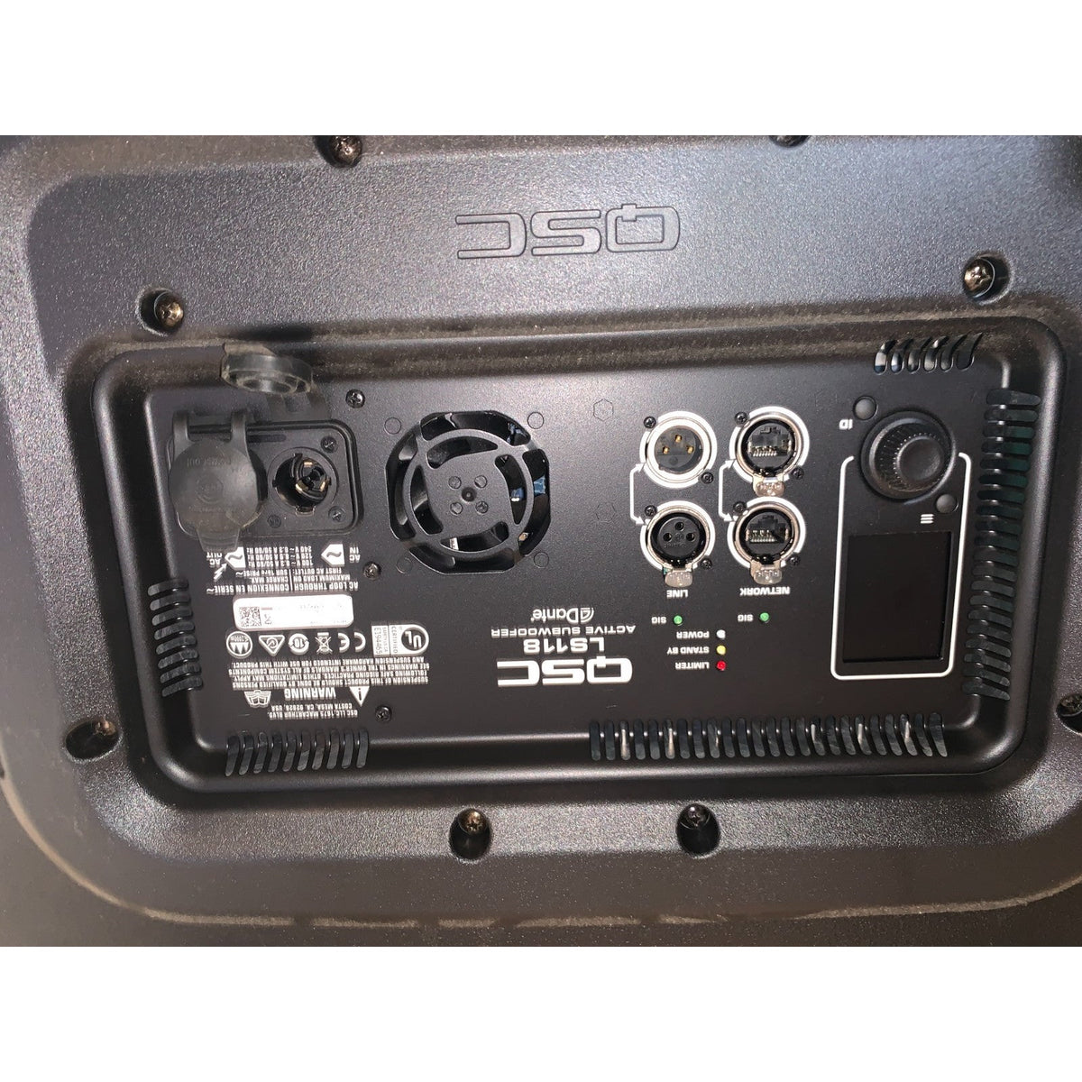 QSC LS118 4000W Active 18" Subwoofer
