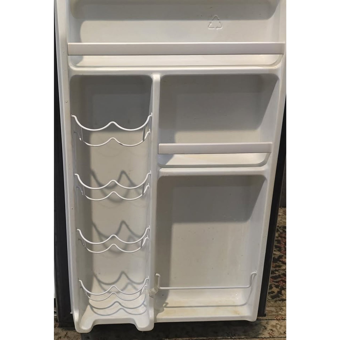 Whirlpool 4.3 cu ft Mini Refrigerator Stainless Steel / WH43S1E /