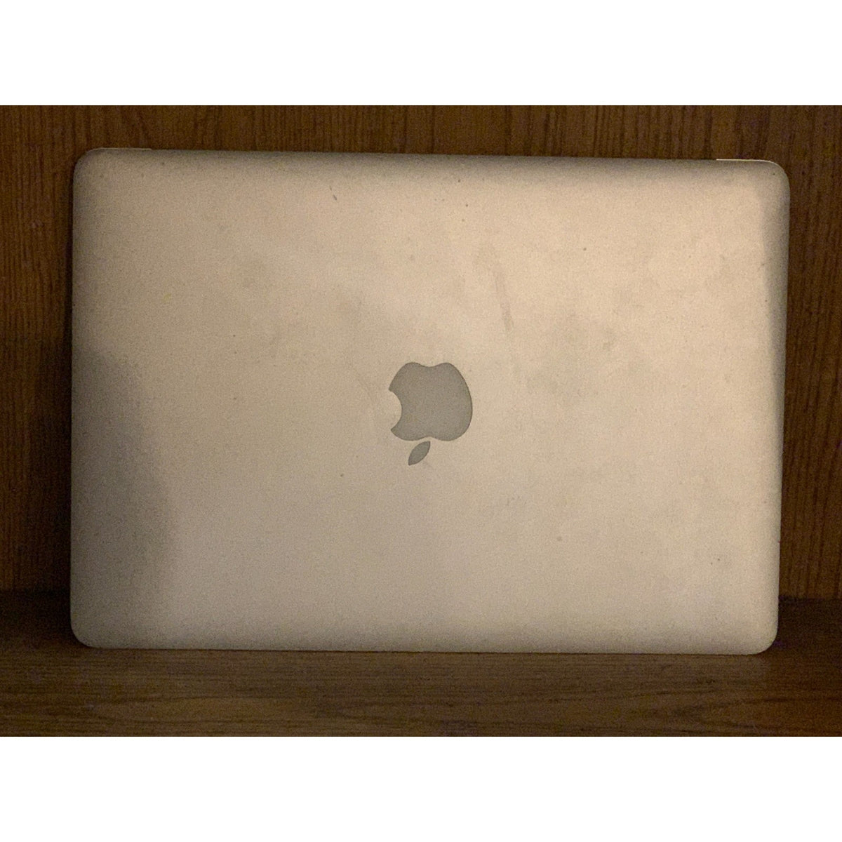 Apple MacBook Air 13 inch (128GB, Intel Core i5, 1.8 GHz, 4GB) Laptop - Silver -