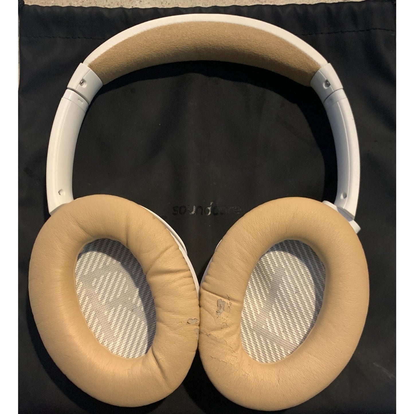 Bose SoundLink Over-Ear Wireless Headphones II - White