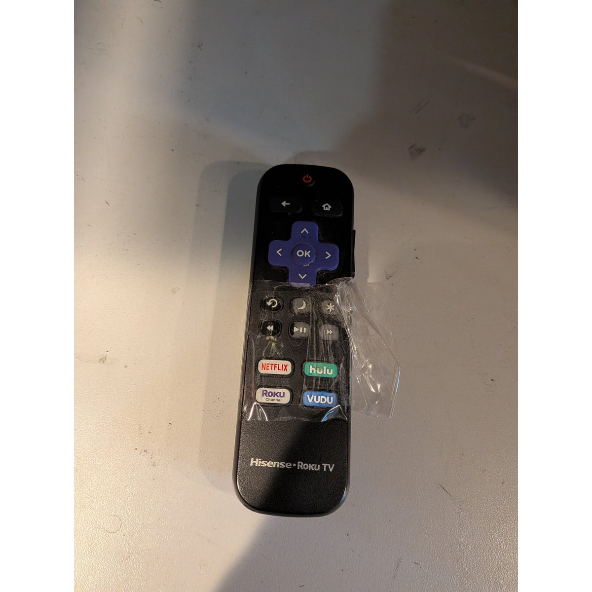 Hisense 58" 4K UHD HDR10 Roku Smart Tv / 58R6E3