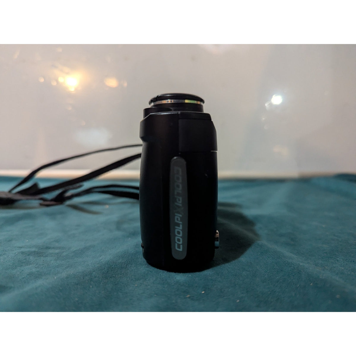 Nikon COOLPIX 4500 Digital Camera 4.0 4X Optical Zoom - Black