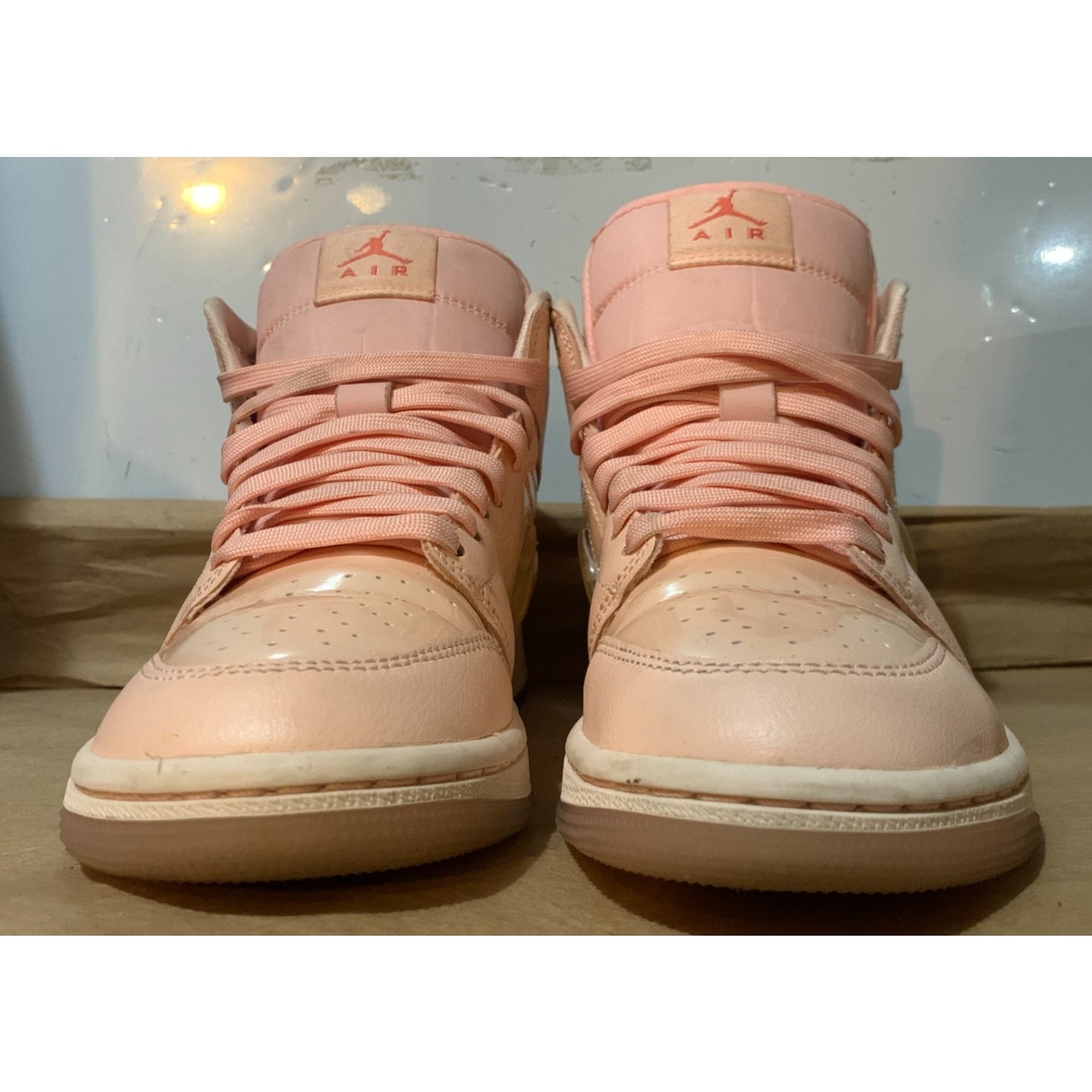 Nike Air Jordan 1 Mid Valentines Day Womens Size 7 Pink Athletic Shoes Sneakers
