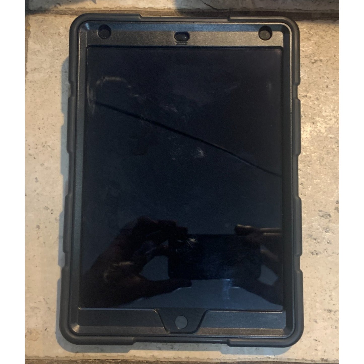 Apple iPad 9th Generation 64GB WiFi A2602 Space Gray MK2K3LL/A