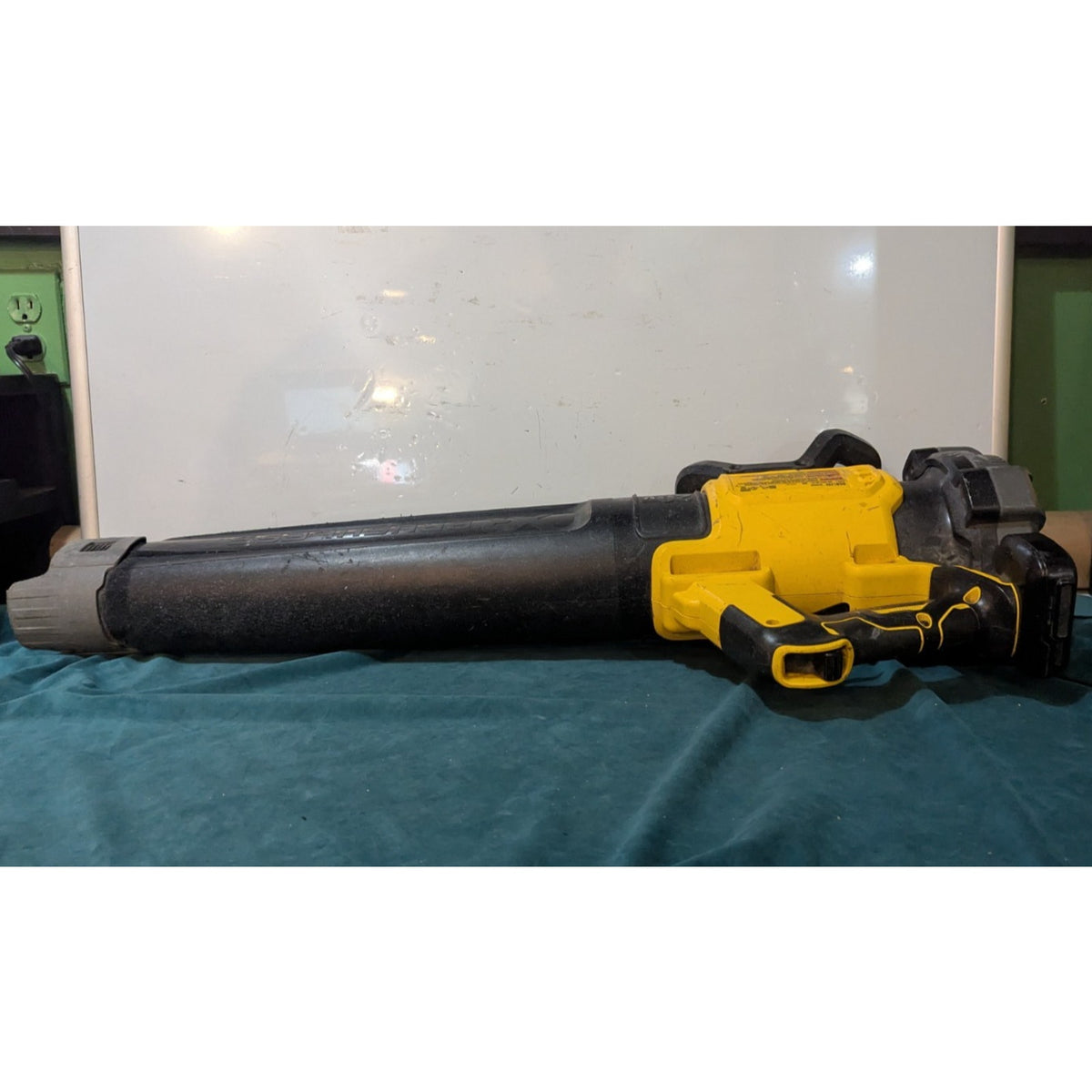 DeWALT DCBL722 20V MAX Handheld Blower