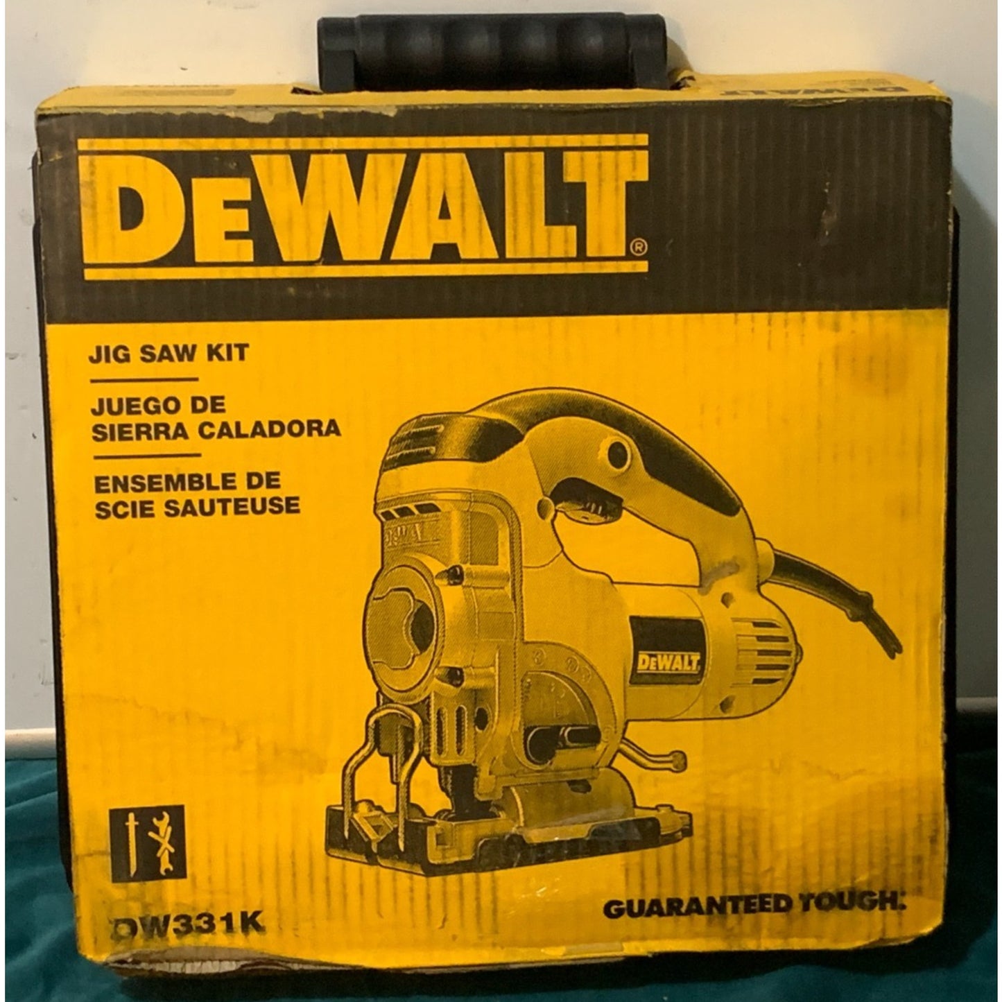 DeWalt DW331K 6.5 Amp Corded Variable Speed Jig Saw Kit