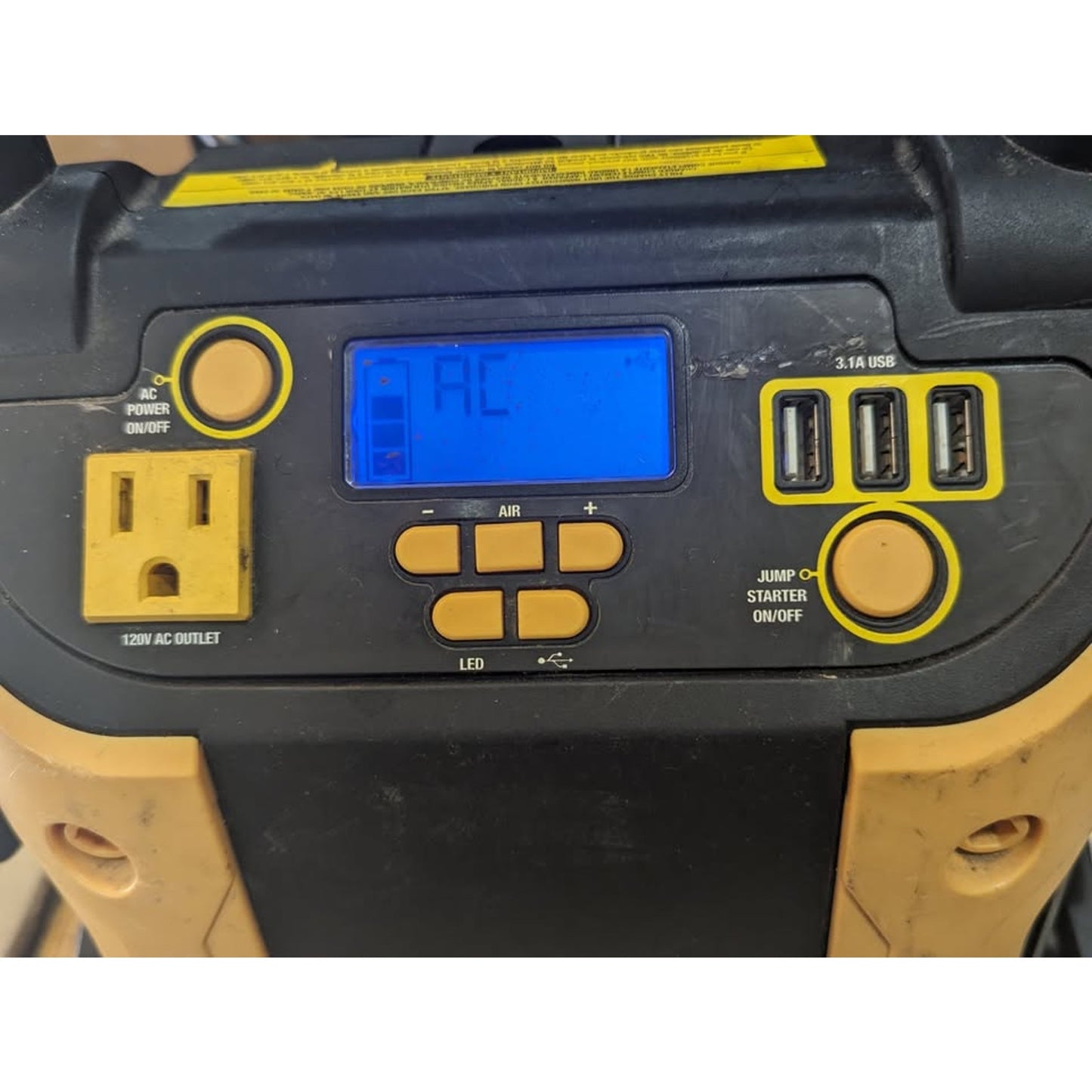 EverStart Maxx Power Station/ J5CPDE/ 1400A