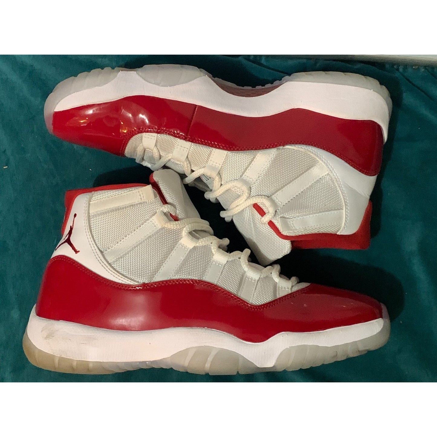Nike Air Jordan 11 Retro Cherry Red White Mens Size 11 CT8012-116
