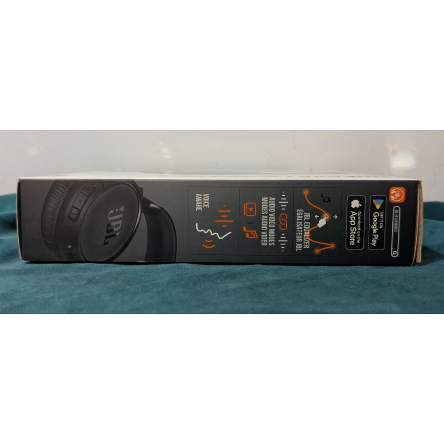 JBL Tune 520BT Bluetooth Wireless On-Ear Headphones - Black