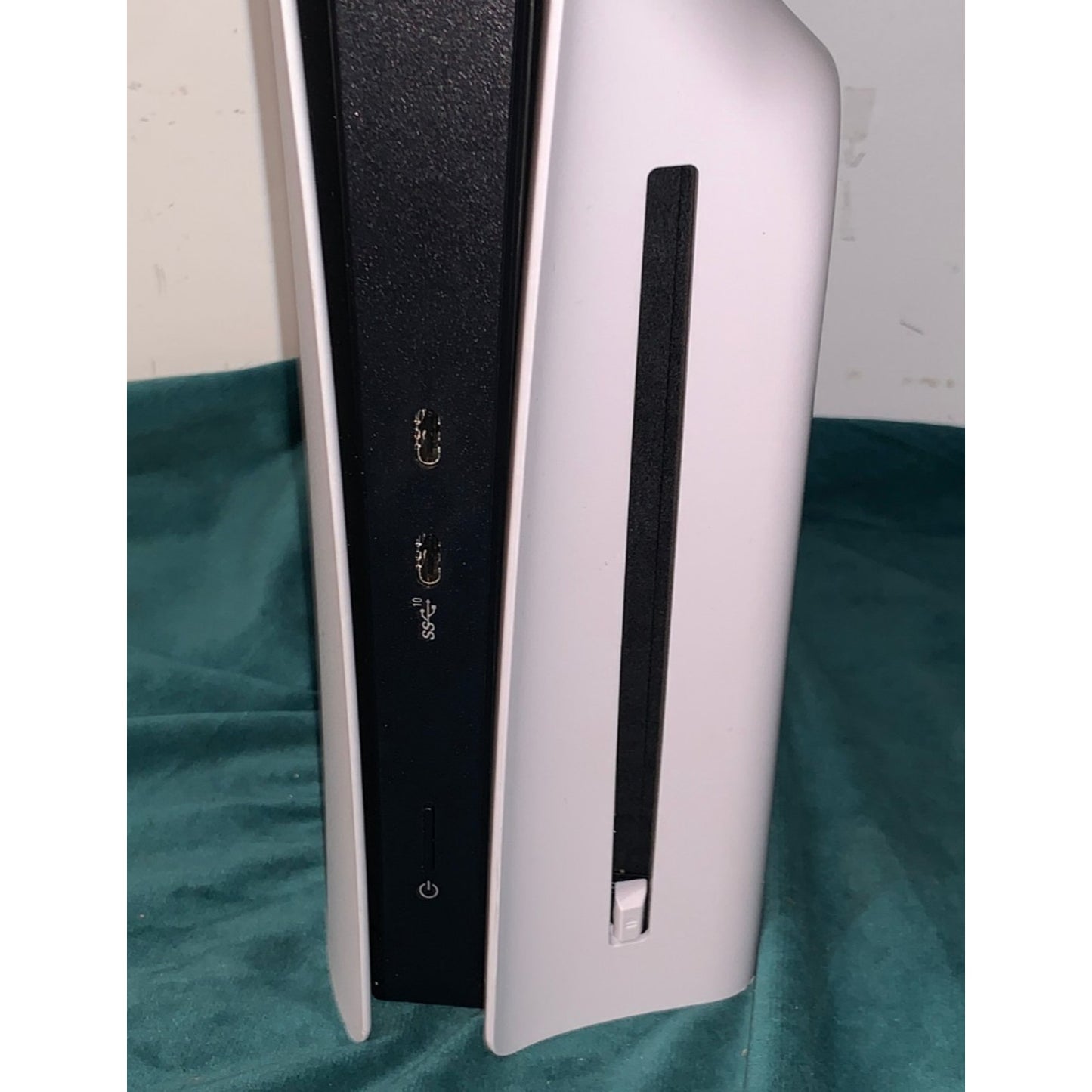 Sony PlayStation 5 Slim Digital CFI-2115 White 825GB Bundle