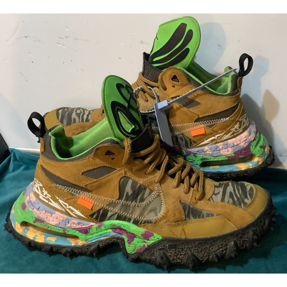 Off-White × Nike Air Terra Forma Wheat and Green Strike DQ1615-700 Men's US 10.5