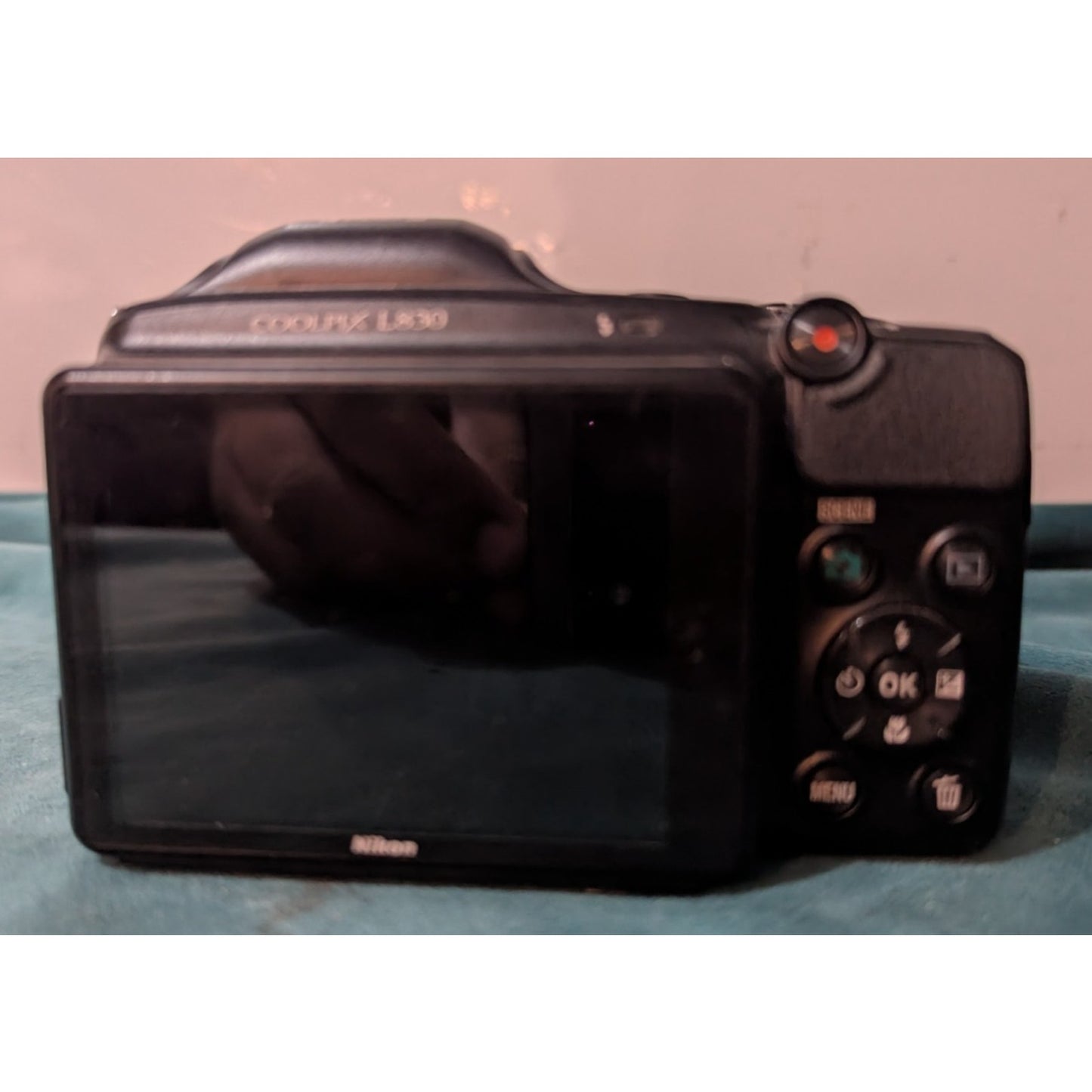 Nikon COOLPIX L830 16.0 MP Digital Point And Shoot Camera