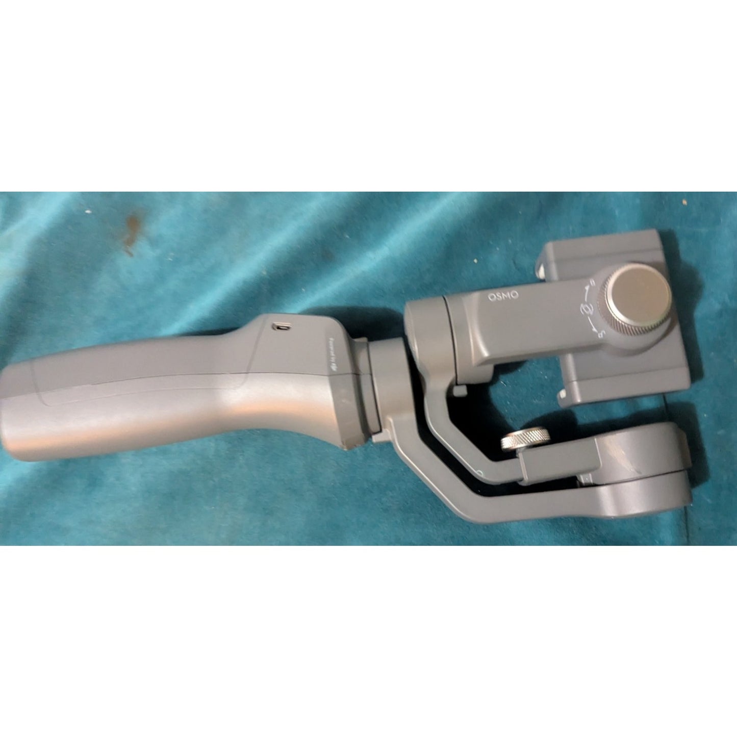 DJI Osmo Mobile 2 Smartphone Gimbal Stabilizer OM170