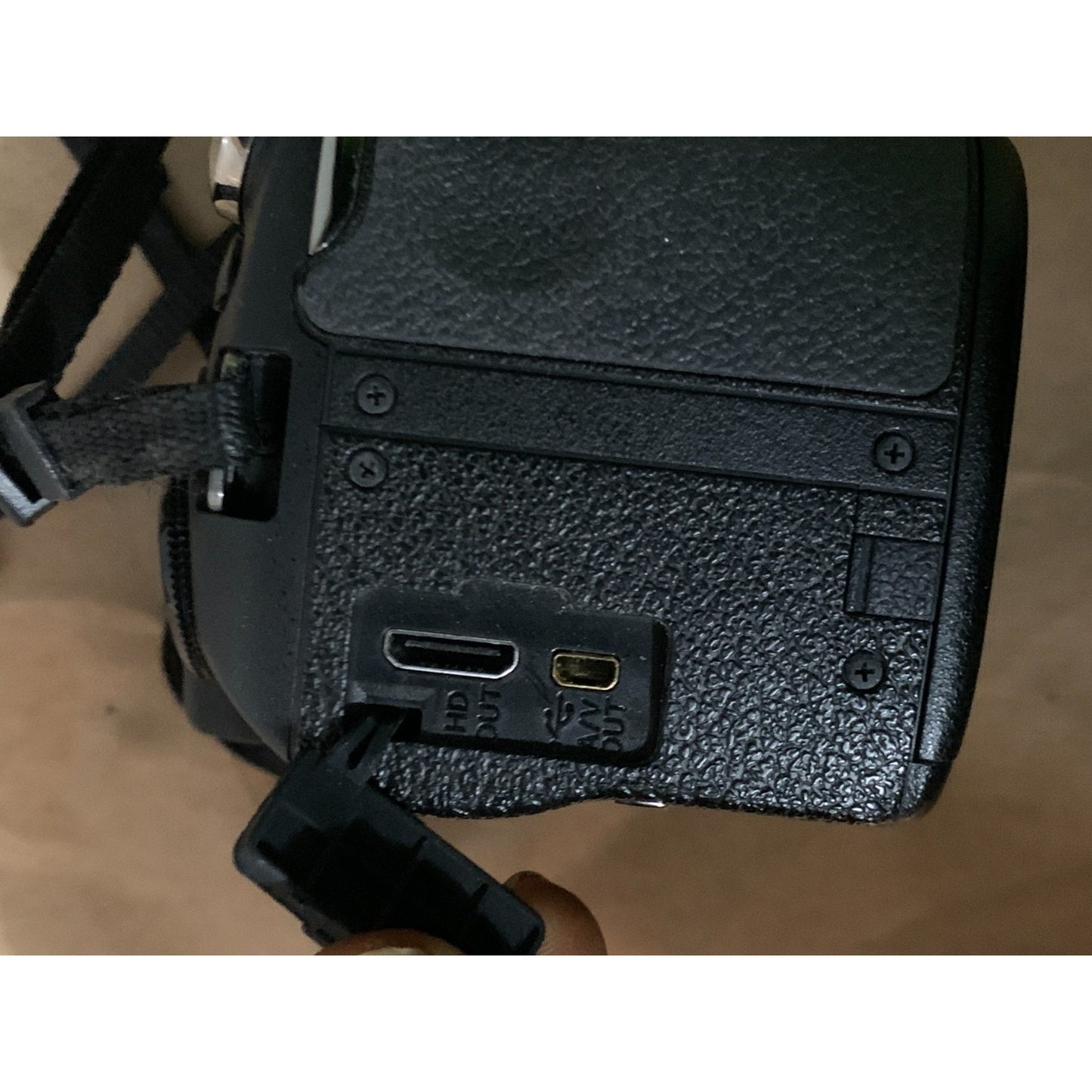 FUJI FILM FinePix S3200 24X Zoom Digital Camera 14MP