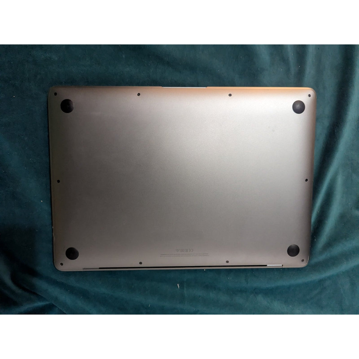 2020 Apple MacBook Air A2179 13" Intel Core I3 Iris Plus Graphics 250SSD 8Ram