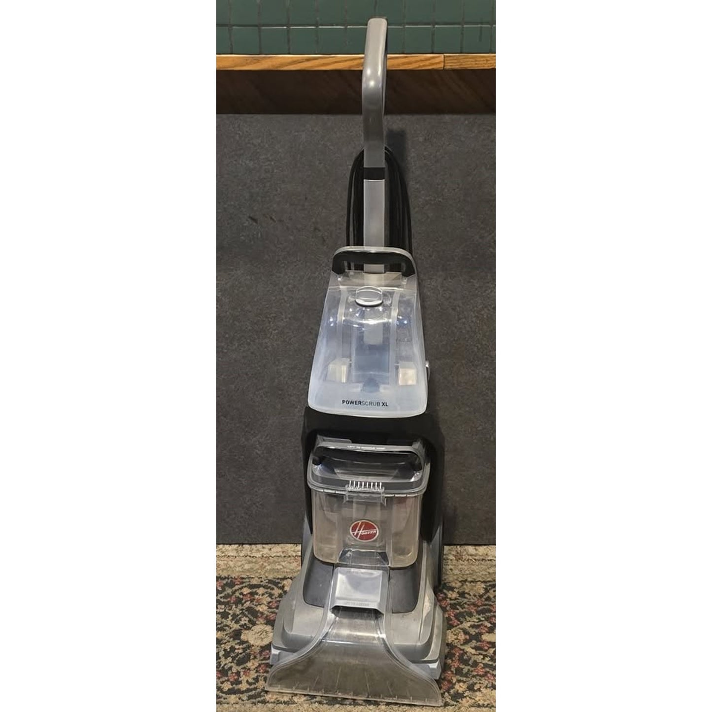 Hoover PowerScrub XL Carpet Cleaner / FH68010 /