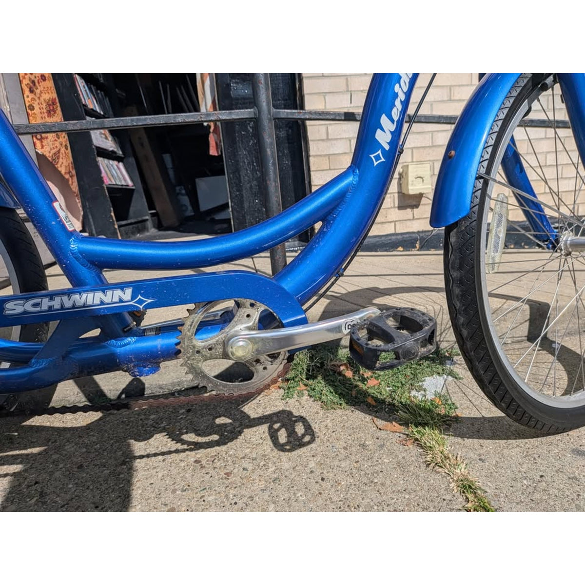 Schwinn Meridian Adult Tricycle Bike / 26" Wheels / S4001KM