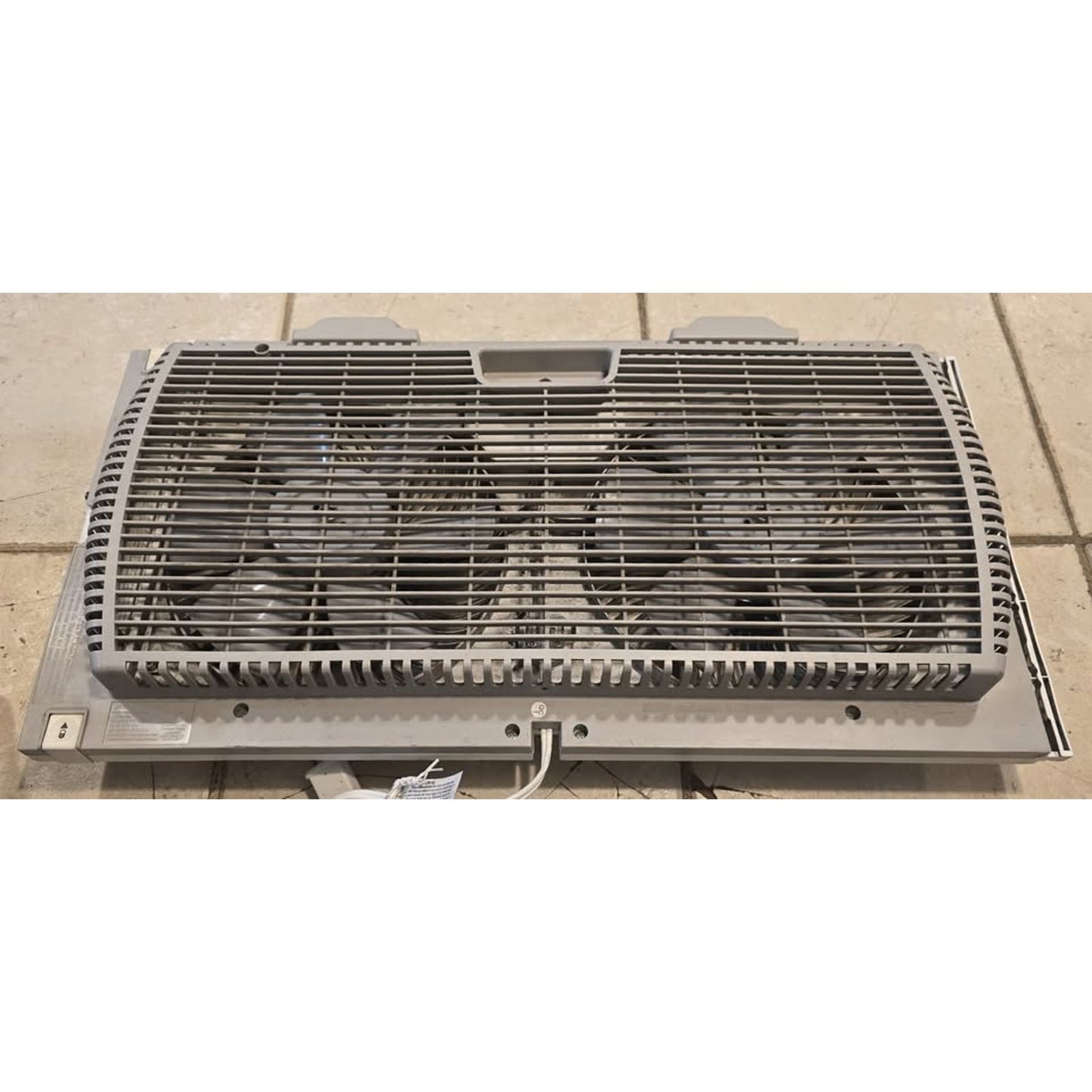 Bioaire BWF0910AR-WCU Remote Control Window Fan