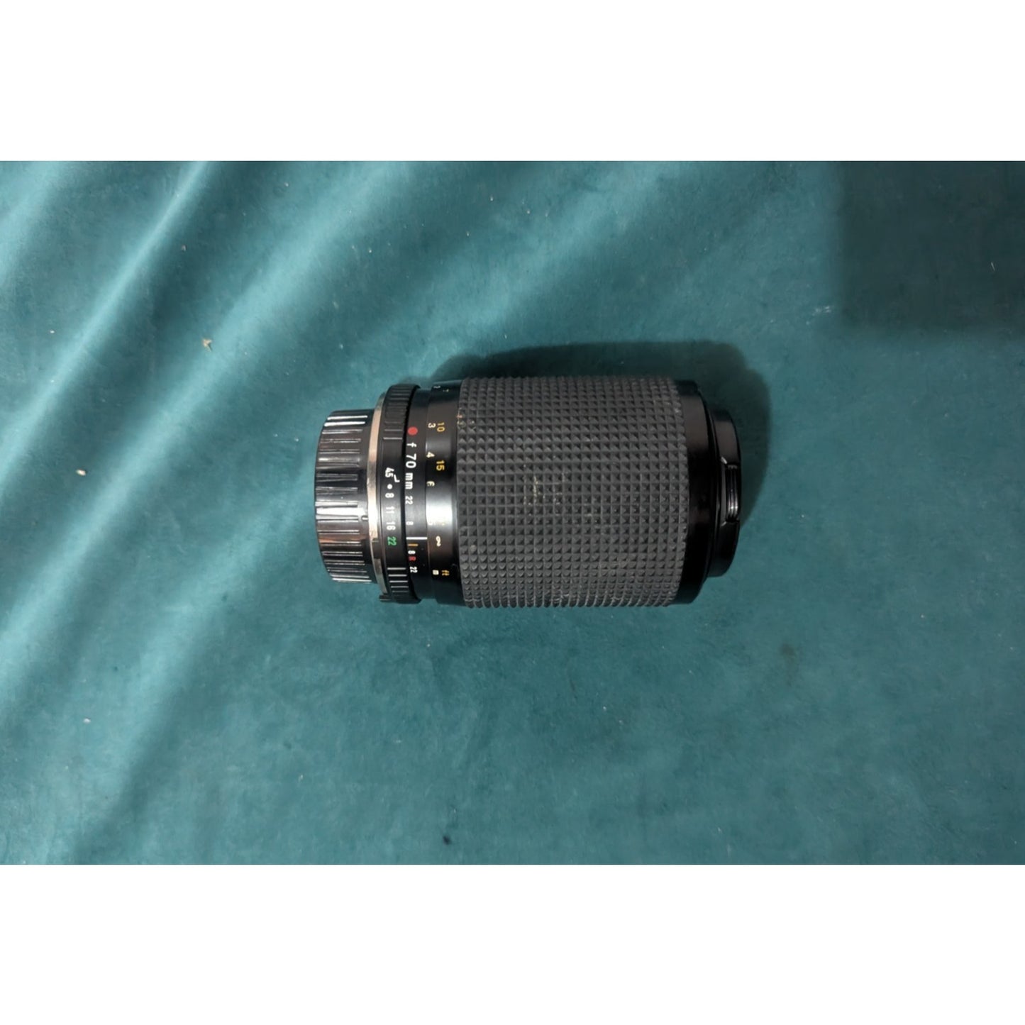 Minolta MD ZOOM Lens 70-210mm 1:4 55mm