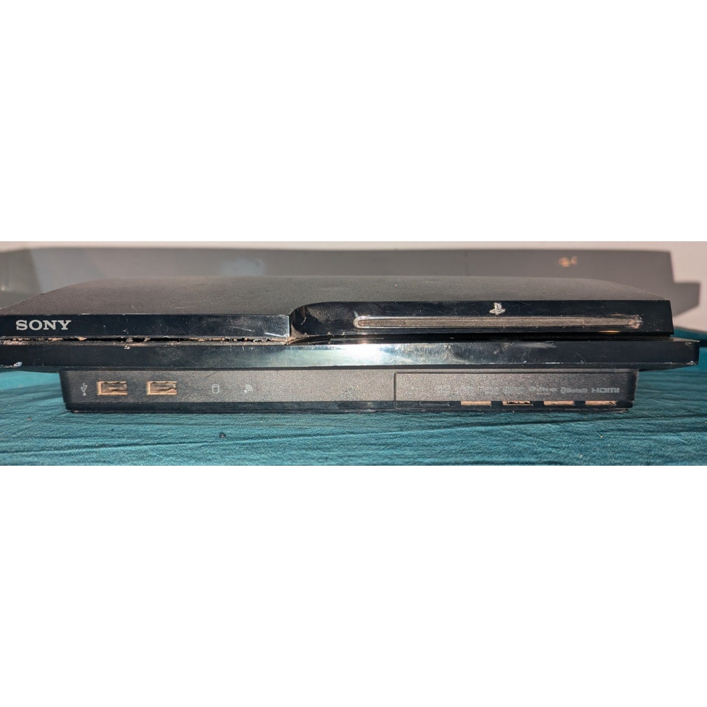 Sony PlayStation 3 Slim 120GB Console Only (Cosmetic damage)