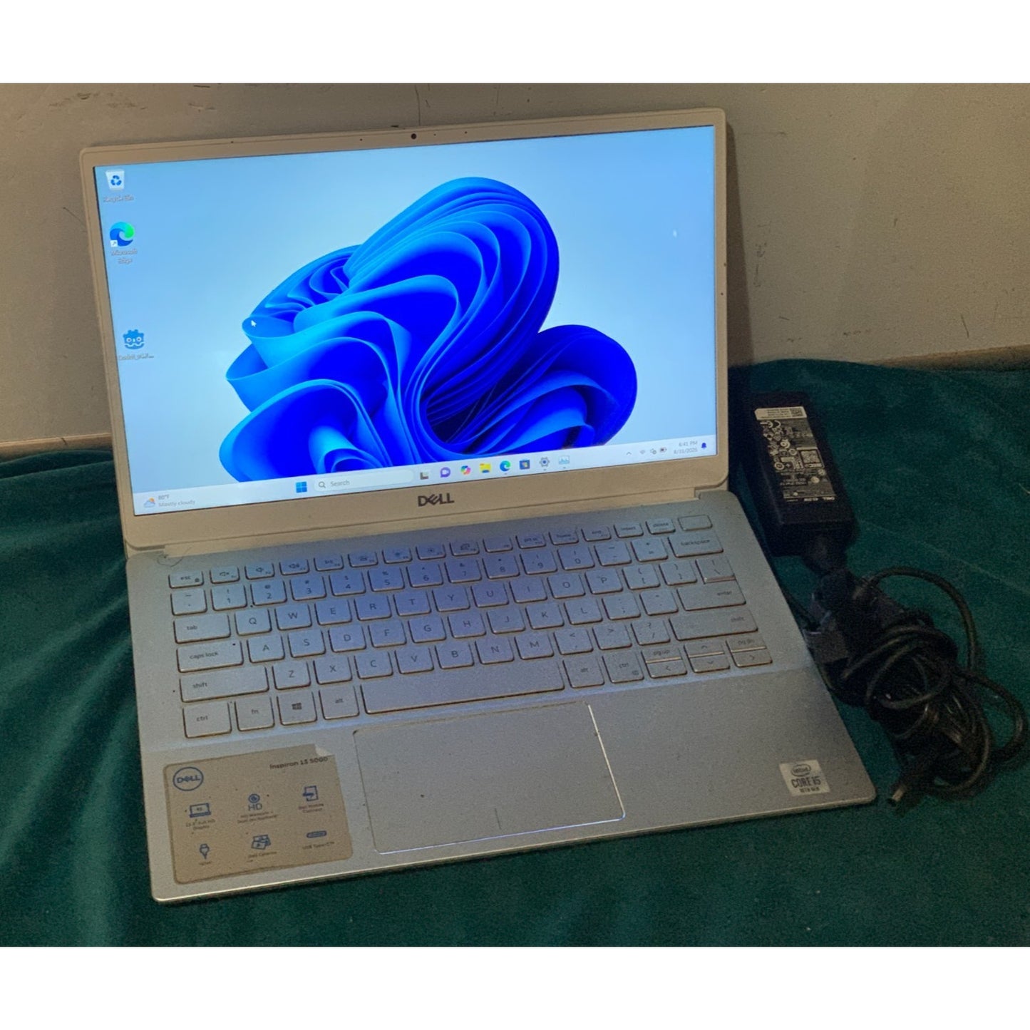 Dell Inspiron 5391 – 13.3" FHD – i5-10210U – 8GB RAM – 256GB SSD – Silver