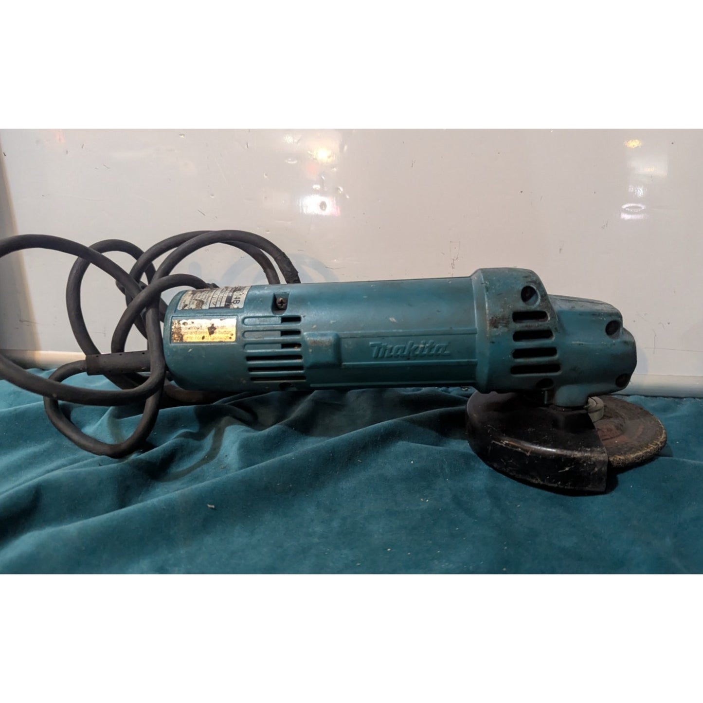 Makita GA4030 Corded 4" Angle Grinder