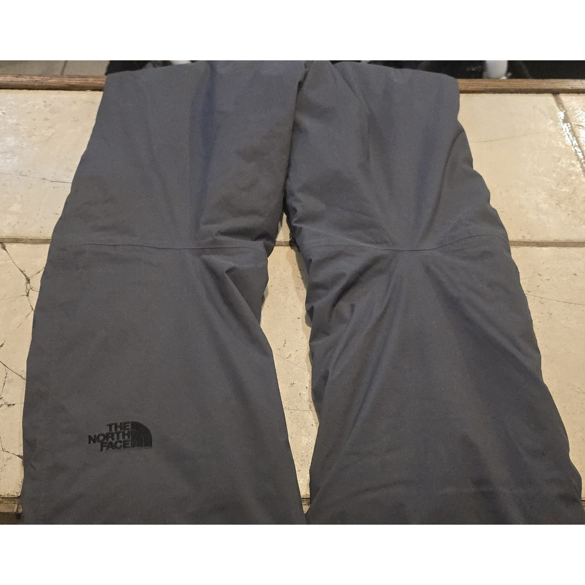 The North Face Freedom Blue Insulated Ski•Snow DryVent Pants Mens•S Cargo Lined