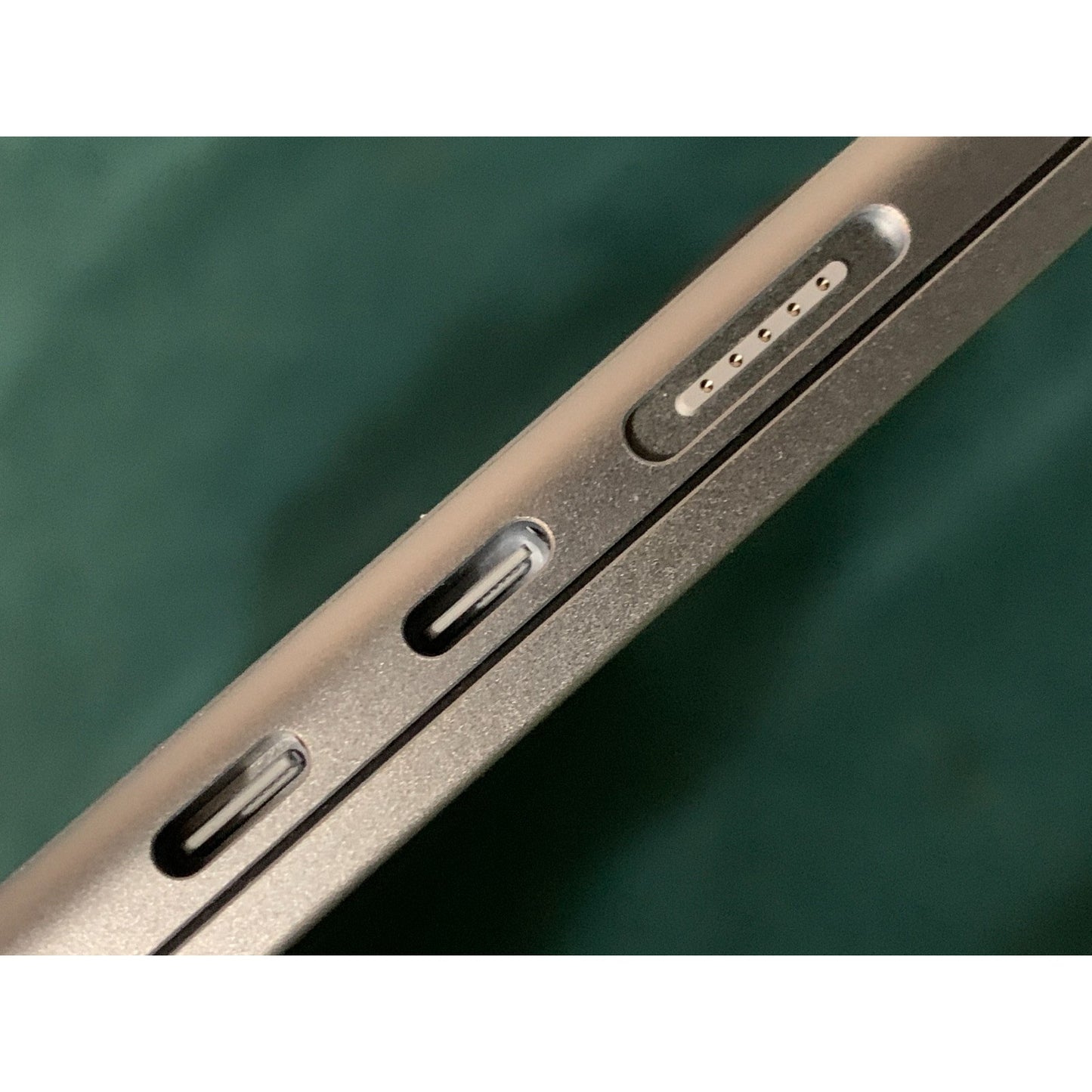 2026 Apple MacBook Air 15" M5 8C GPU 4.6GHz 16GB RAM 512GB SSD A3448