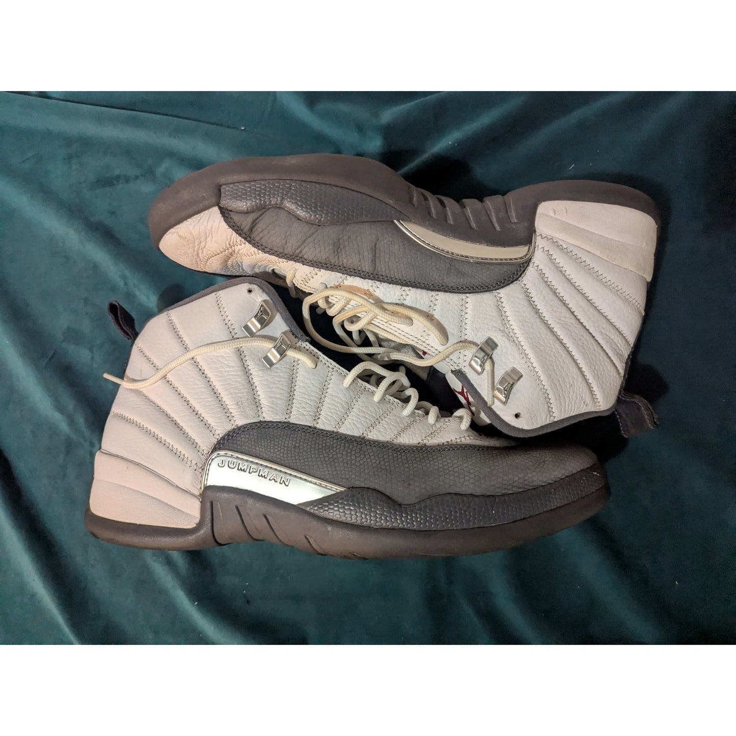 Nike Air Jordan 12 Retro Size 13