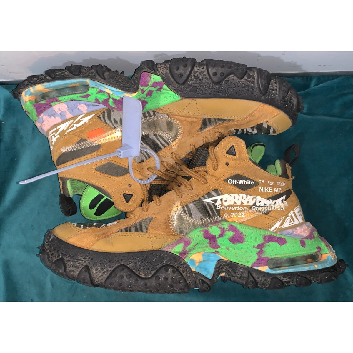 Off-White × Nike Air Terra Forma Wheat and Green Strike DQ1615-700 Men's US 10.5