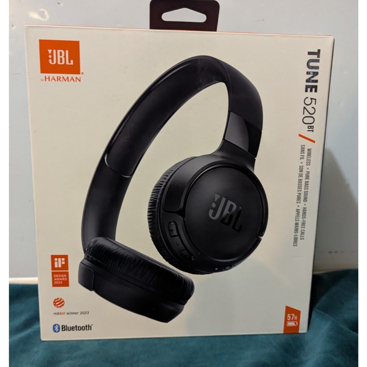 JBL Tune 520BT On-Ear Bluetooth Wireless Headphones Black