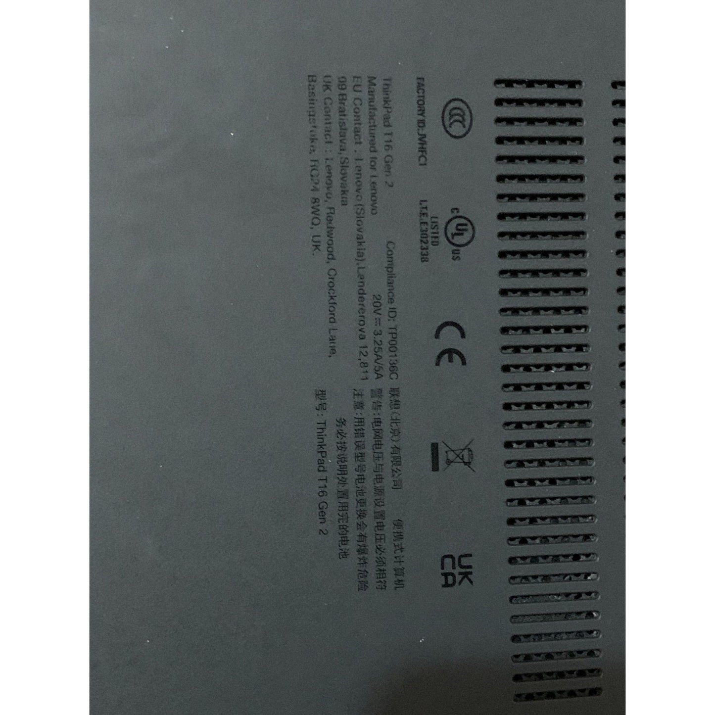 Lenovo ThinkPad T16 Gen 2 Ryzen 7 PRO 7840U 16GB 512GB SSD Win11