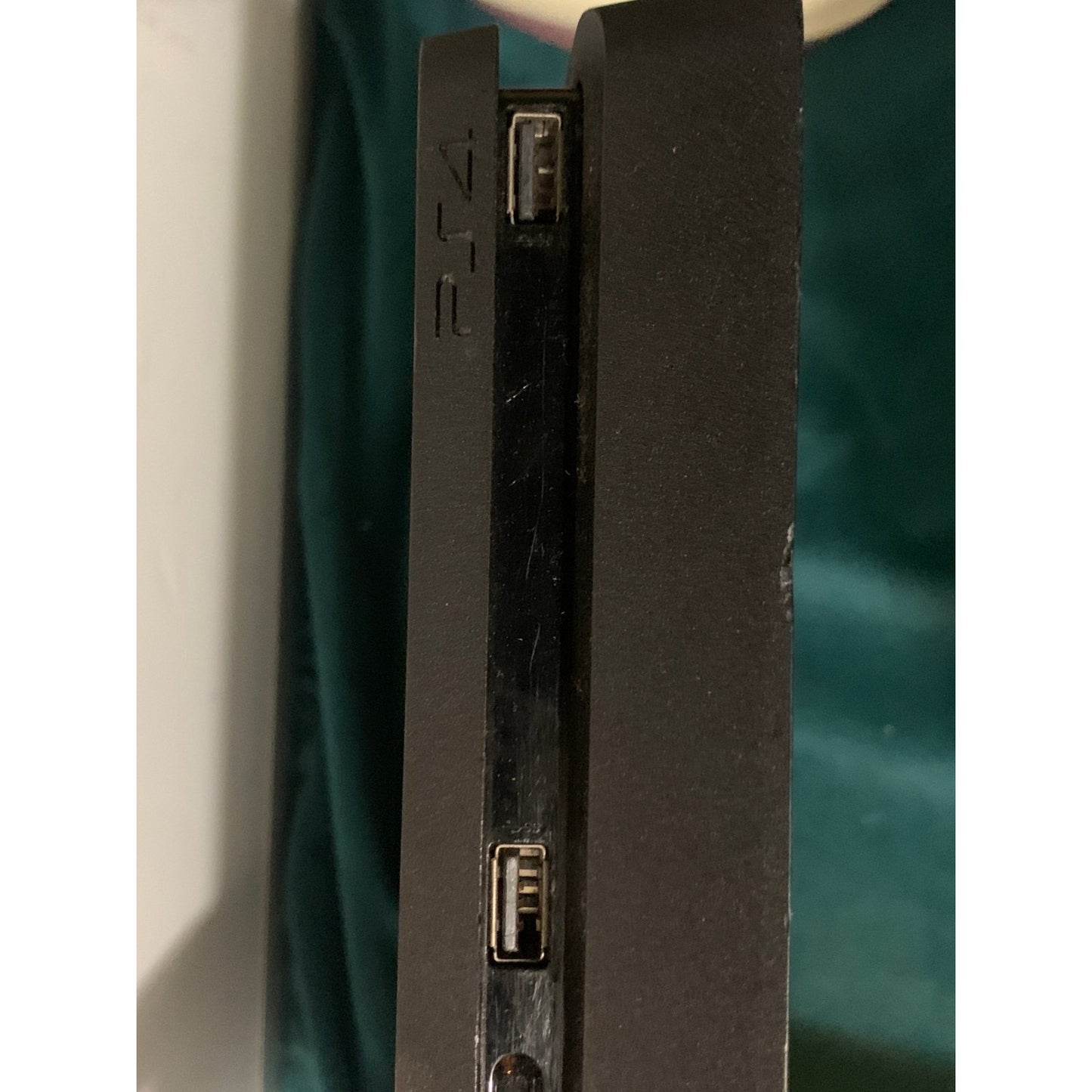 Sony PlayStation 4 Slim 1 tb Black Console Only