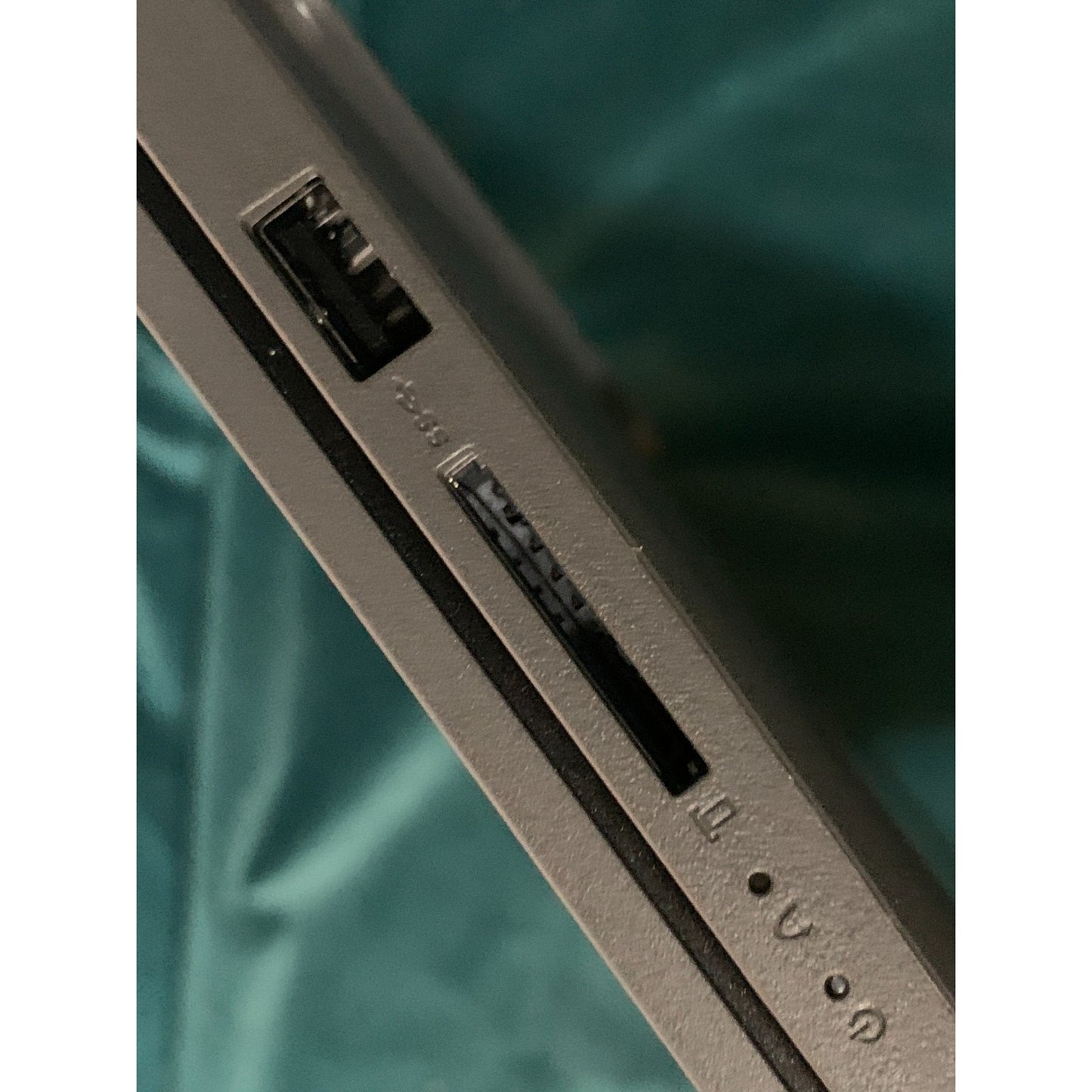 Lenovo IdeaPad Slim 3 15ITN9 15.6" Core 3 N355 8GB 128GB Win11 Grey