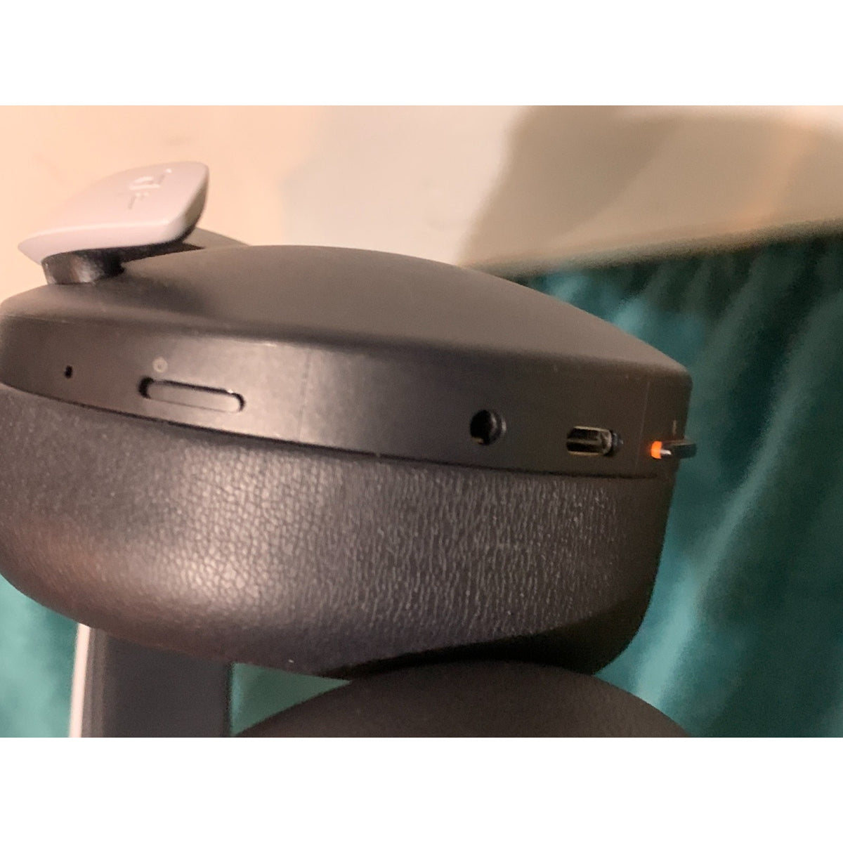 Sony PlayStation 5 PS5 PULSE 3D Wireless Headset White/Black CFI-ZWH1