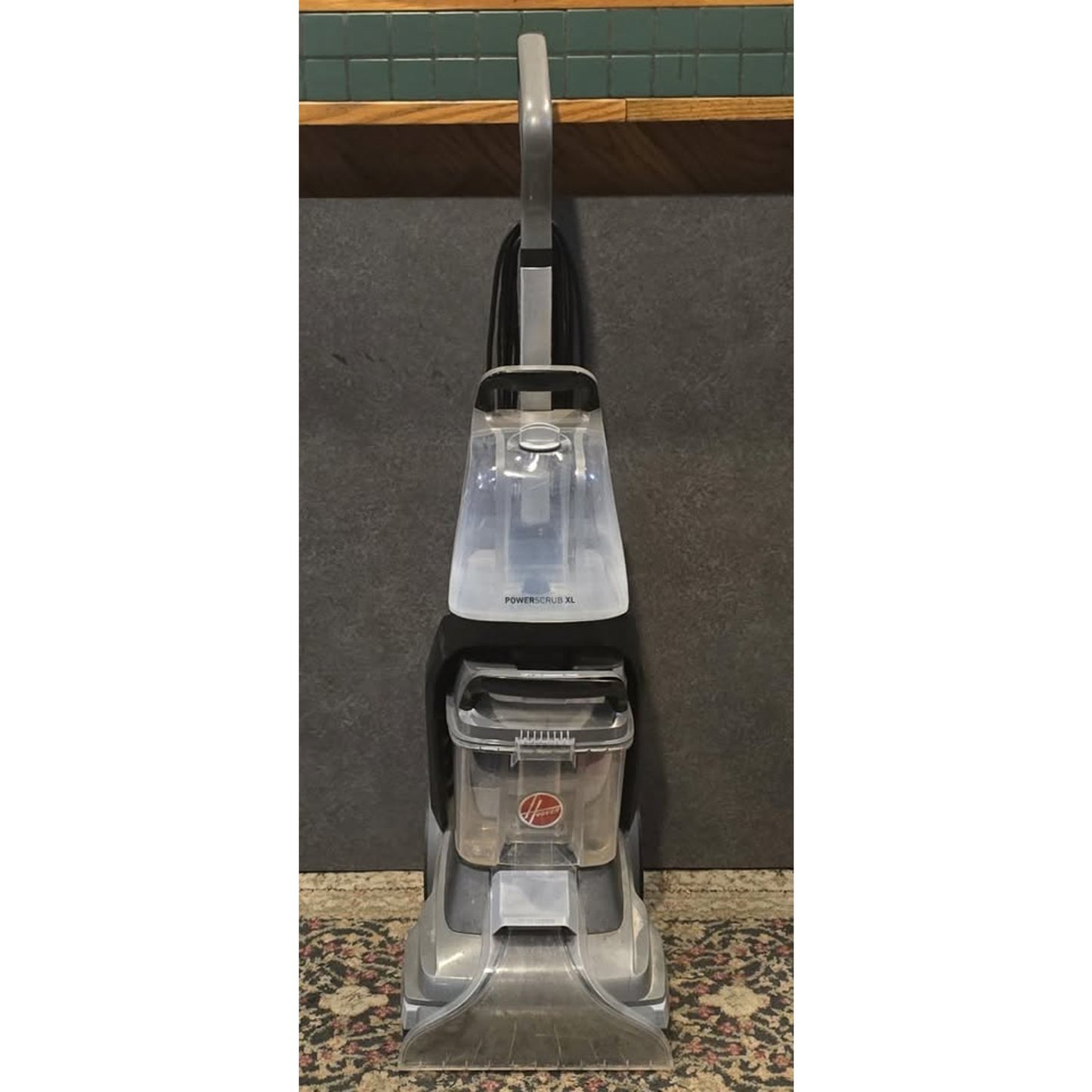 Hoover PowerScrub XL Carpet Cleaner / FH68010 /