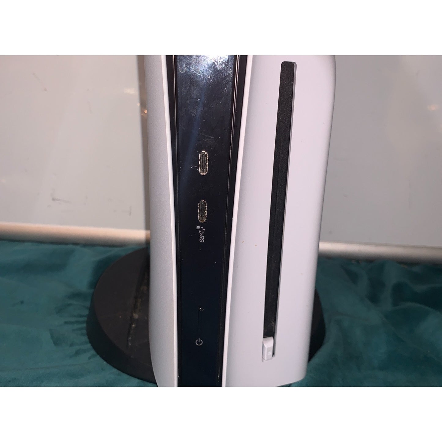 Sony PlayStation 5 Slim Digital CFI-2115 White 825GB Bundle