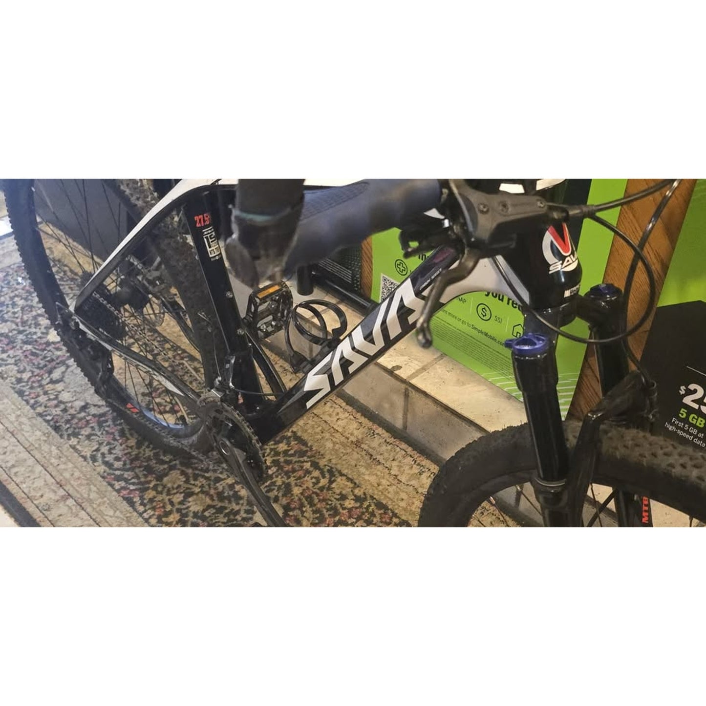 Sava Deck Mountain Bikes / 27.5" Wheels / 19" Frame / 27-Speed /